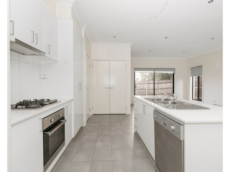 3/260 Hilton Street, Glenroy VIC 3046