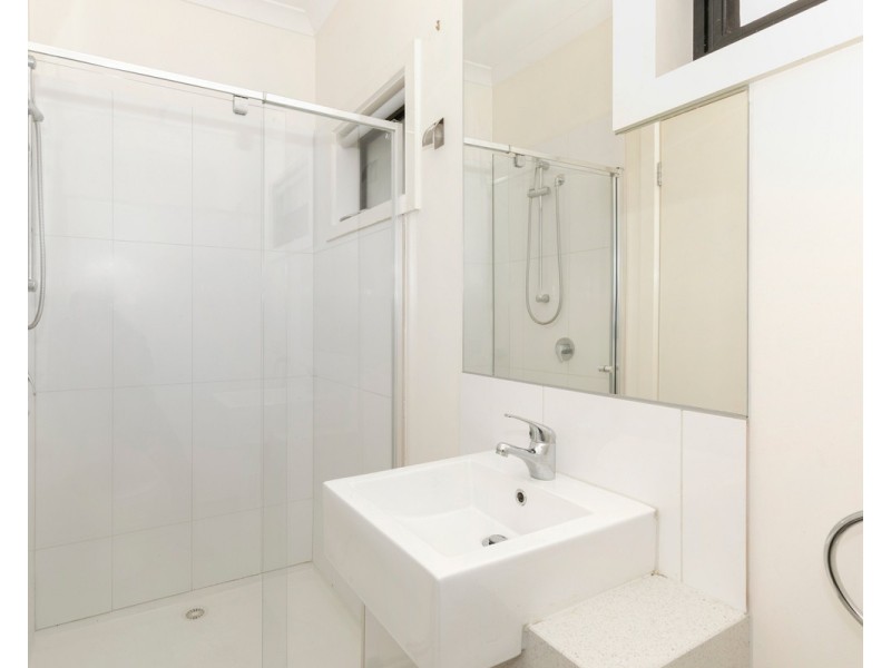 3/260 Hilton Street, Glenroy VIC 3046