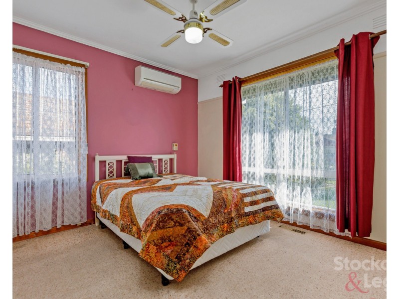 8 Landy Road, Jacana VIC 3047