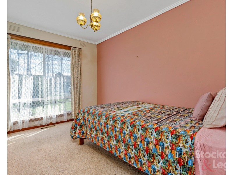 8 Landy Road, Jacana VIC 3047