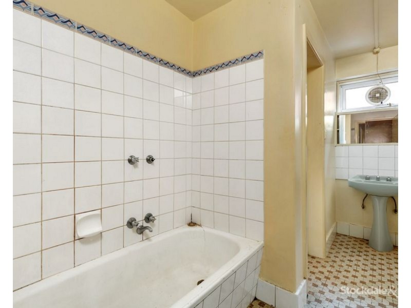 2/564 Pascoe Vale Road, Pascoe Vale VIC 3044