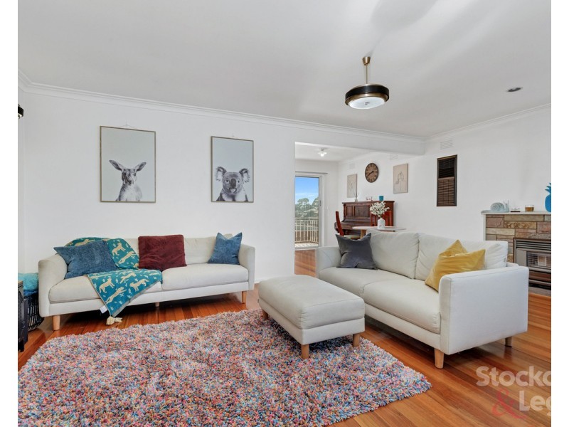 46 Valley Crescent, Glenroy VIC 3046