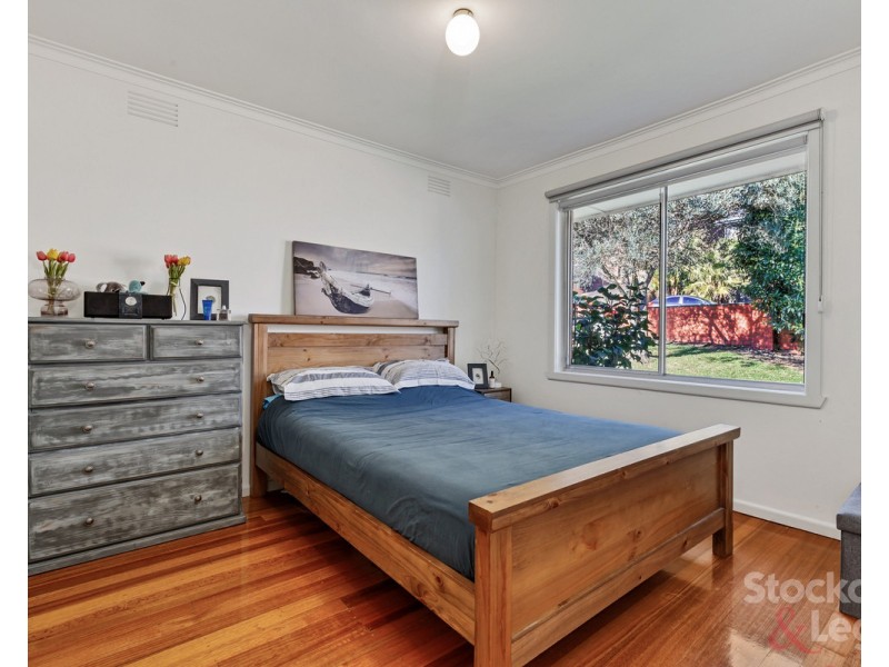 46 Valley Crescent, Glenroy VIC 3046