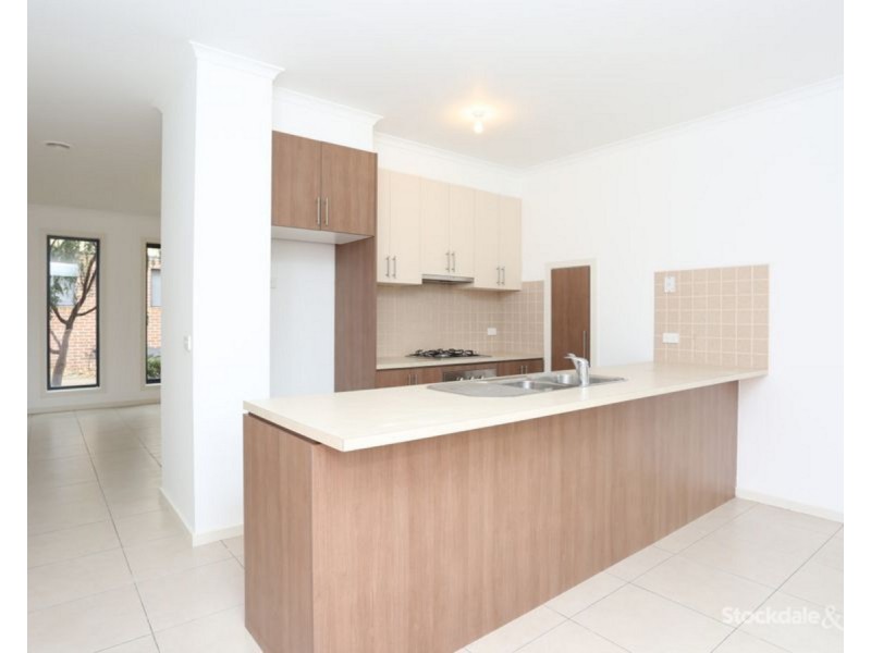 8/213-215 Camp Road, Broadmeadows VIC 3047