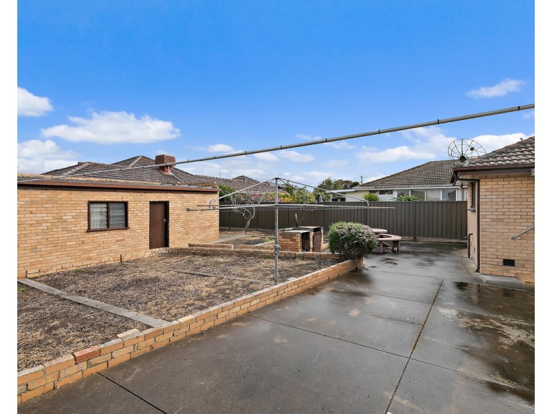 131 Hilton Street, Glenroy VIC 3046