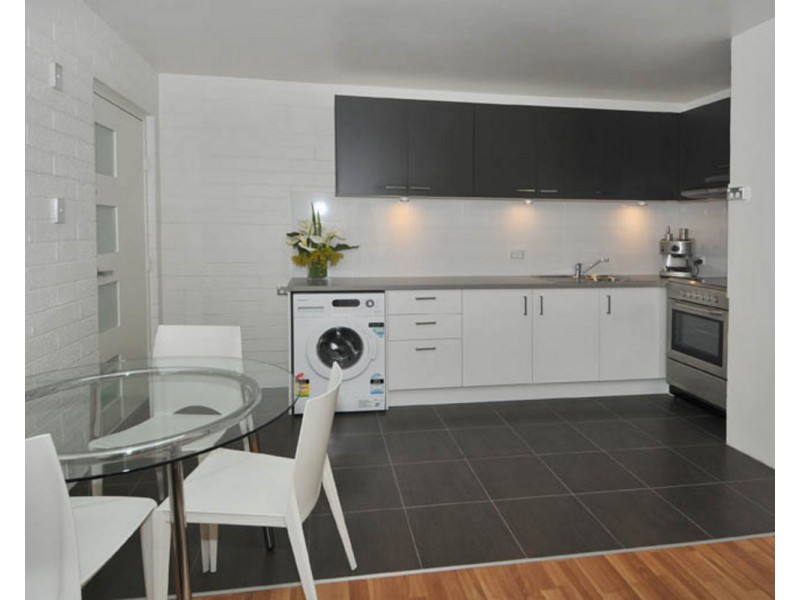 3/14 Salisbury Street, Glenroy VIC 3046