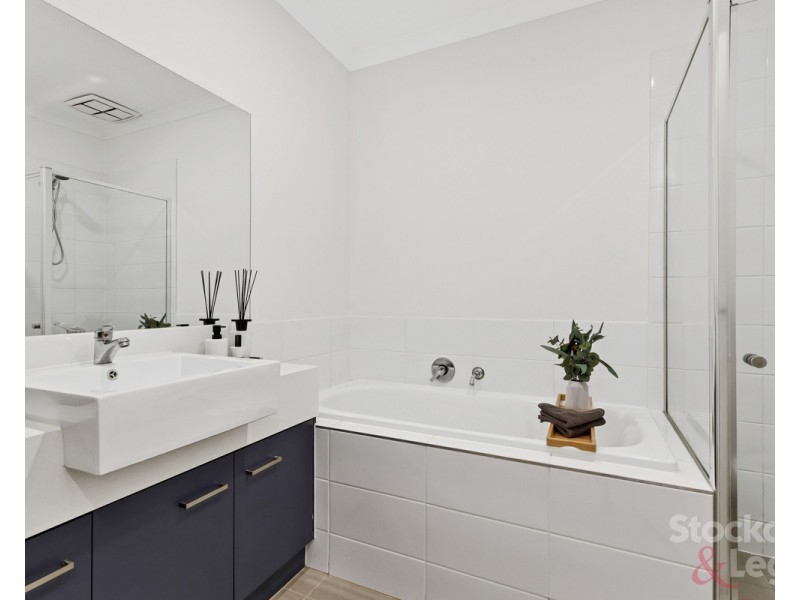 2 Thames Street, Hadfield VIC 3046