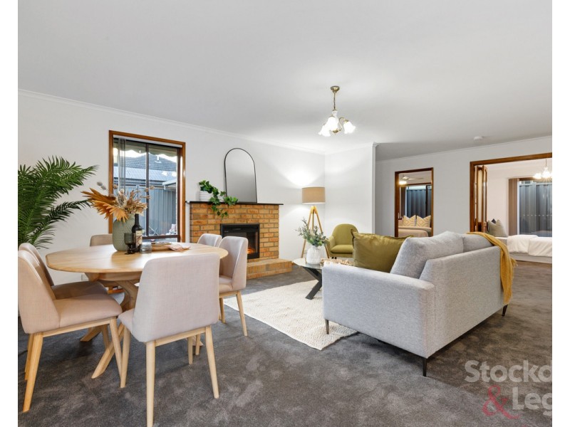 2/174 West Street, Hadfield VIC 3046