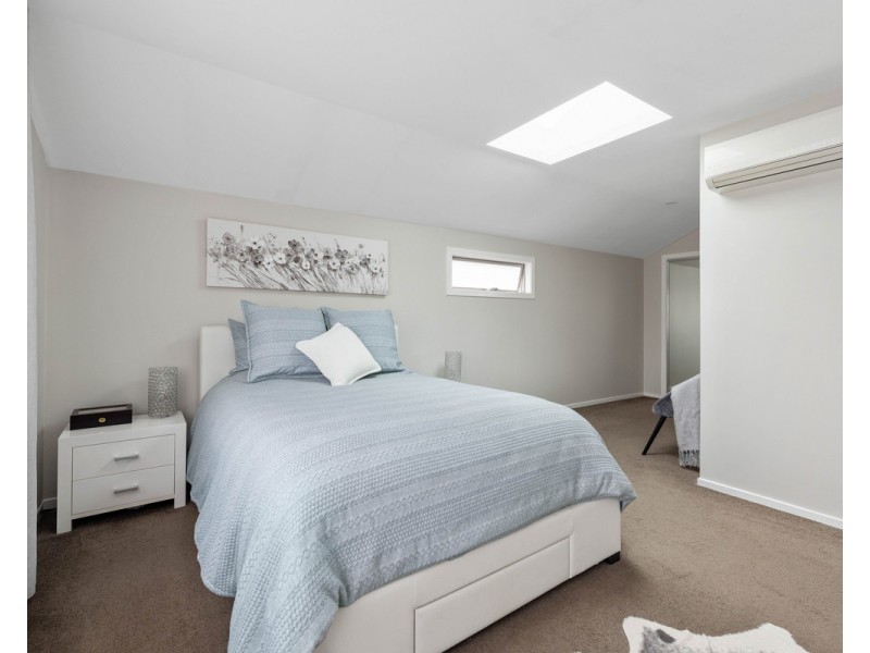 2/61 Maude Avenue, Glenroy VIC 3046