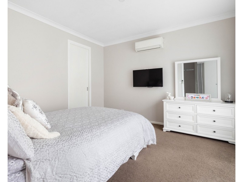 2/61 Maude Avenue, Glenroy VIC 3046