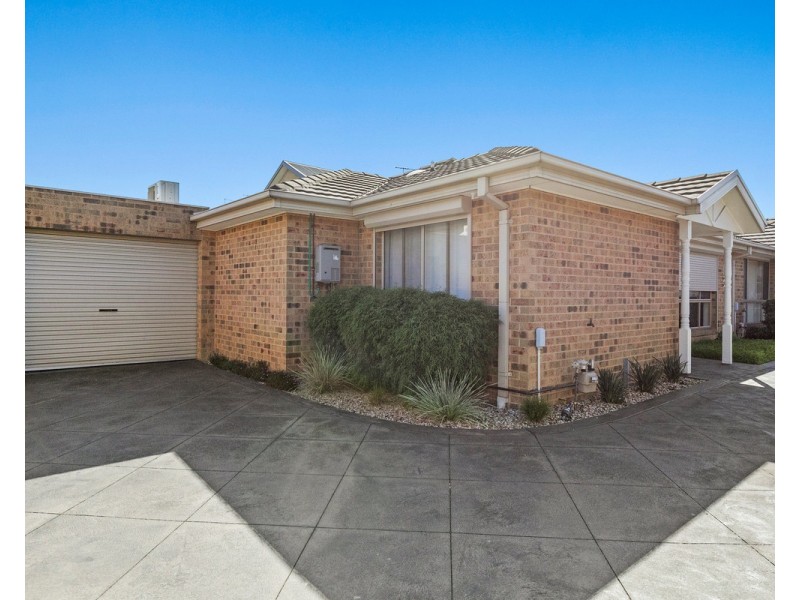 2/52 Isla Avenue, Glenroy VIC 3046