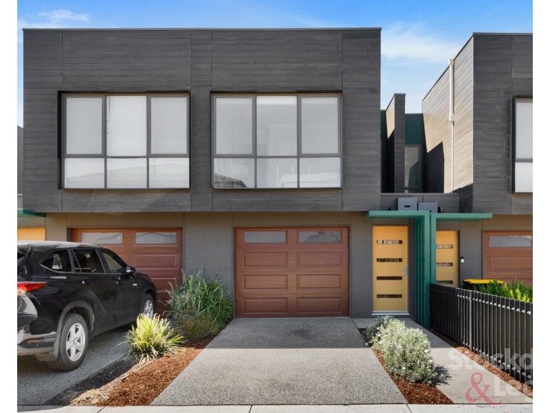 36 Stonewood Circuit, Hadfield VIC 3046