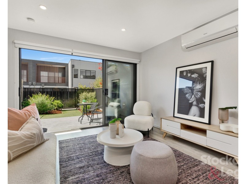 36 Stonewood Circuit, Hadfield VIC 3046