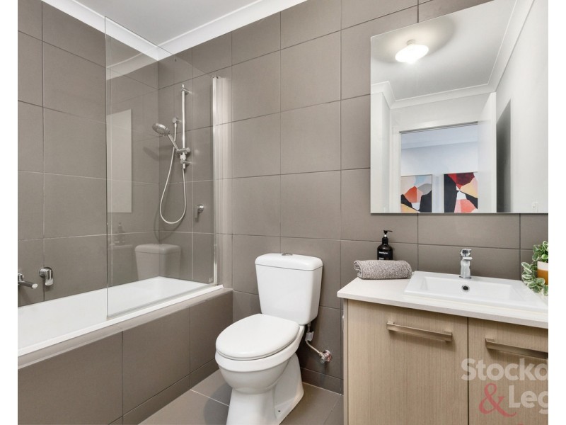36 Stonewood Circuit, Hadfield VIC 3046