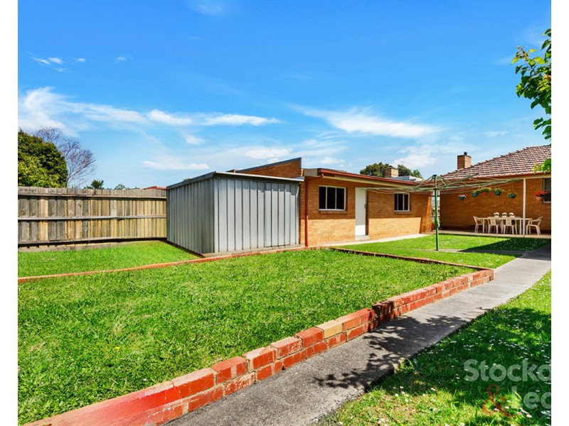 16 Richmond Street, Hadfield VIC 3046