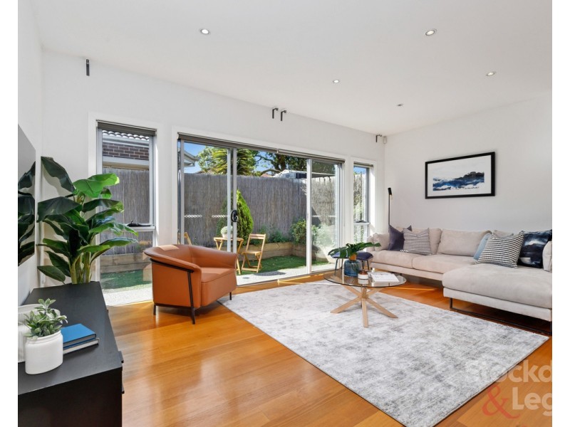 4/4 Kennedy Street, Glenroy VIC 3046