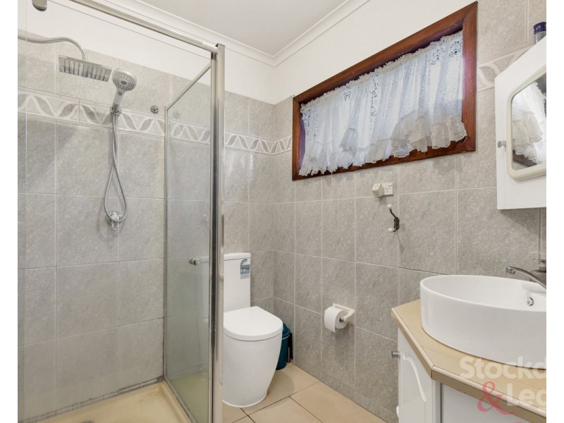 17 Cross Terrace, Glenroy VIC 3046