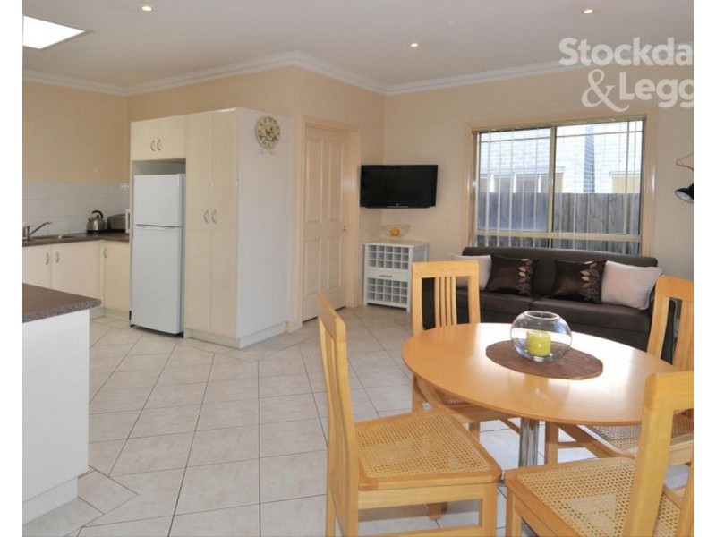 4/133 Glenroy Road, Glenroy VIC 3046