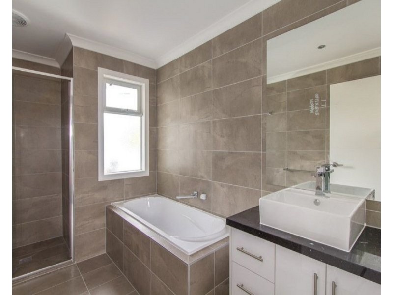 1/8 Ogden Street, Glenroy VIC 3046