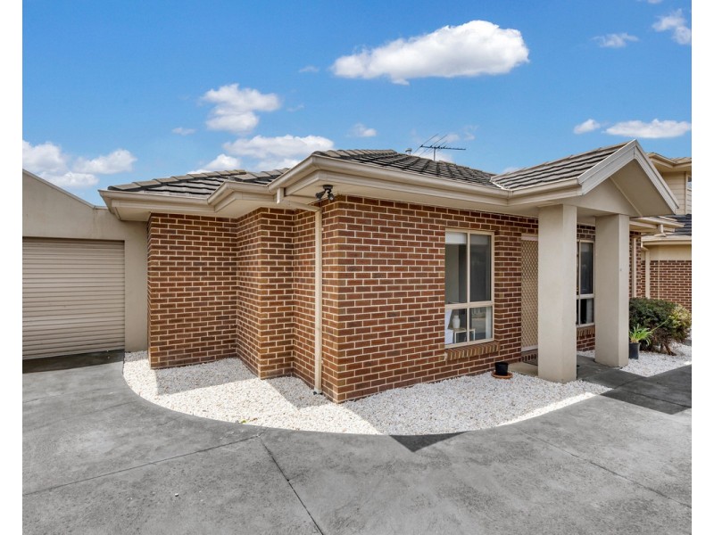 2/7 Leonard Avenue, Glenroy VIC 3046