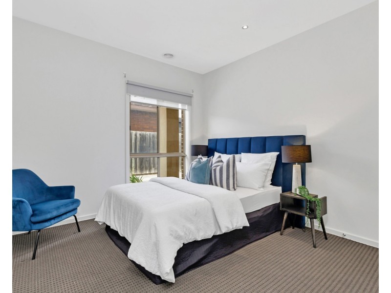 2/7 Leonard Avenue, Glenroy VIC 3046