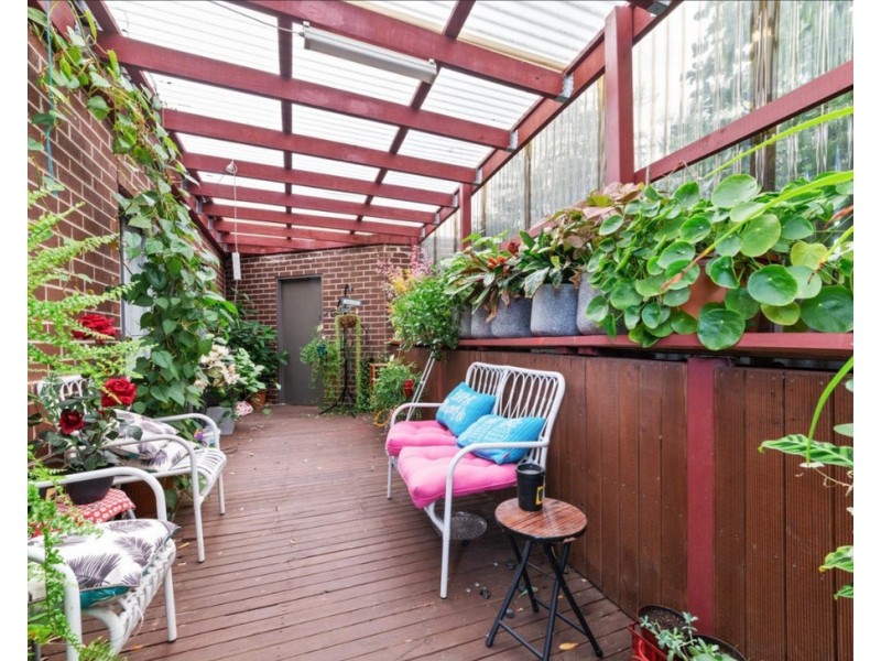 2/9 Fumina Court, Meadow Heights VIC 3048