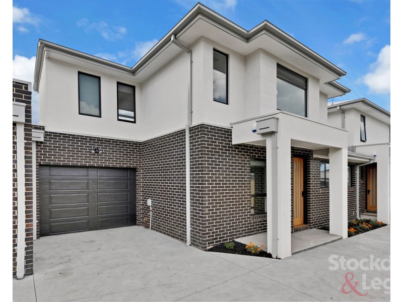 2/12 North Box Court, Hadfield VIC 3046