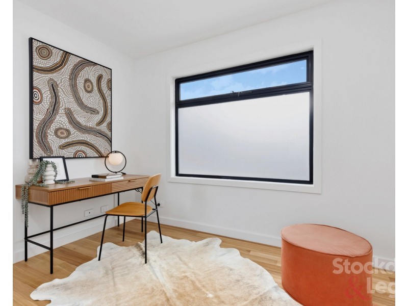 2/12 North Box Court, Hadfield VIC 3046