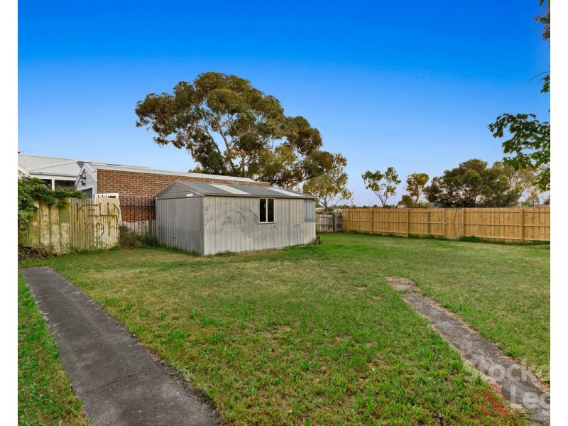 33 Wurruk Street, Fawkner VIC 3060