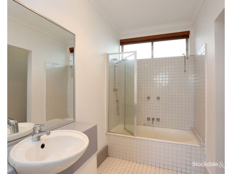 8/77 Chapman Avenue, Glenroy VIC 3046
