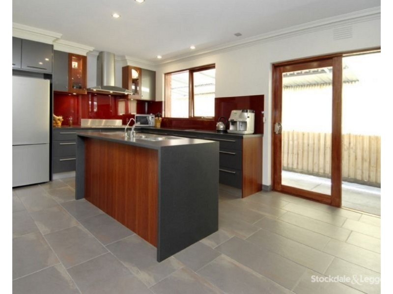 2 St Agnes Court, Glenroy VIC 3046