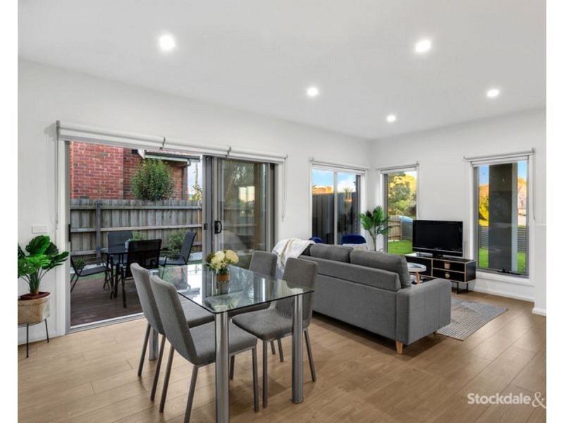 1/119 Cardinal Road, Glenroy VIC 3046