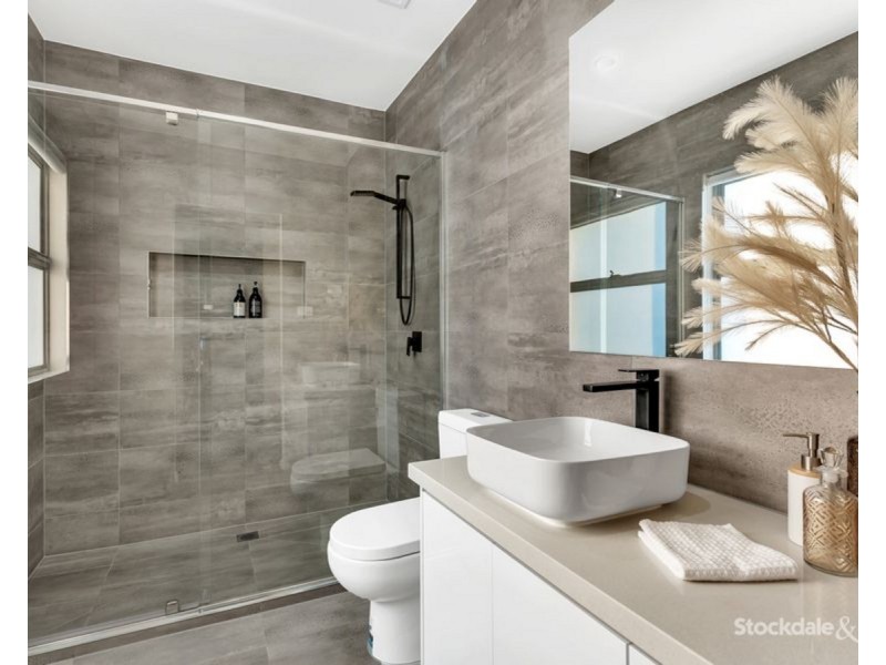 1/119 Cardinal Road, Glenroy VIC 3046