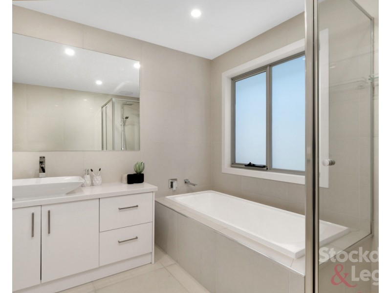 1B Salisbury Street, Glenroy VIC 3046