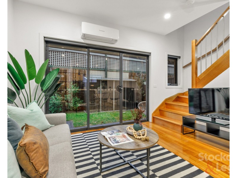 2/7 Mikado Street, Hadfield VIC 3046