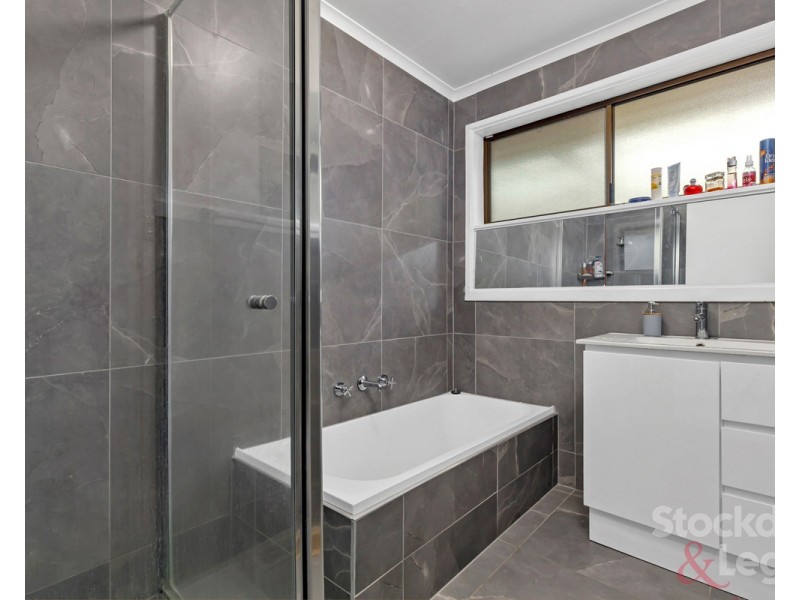 1/12 Acacia Street, Glenroy VIC 3046