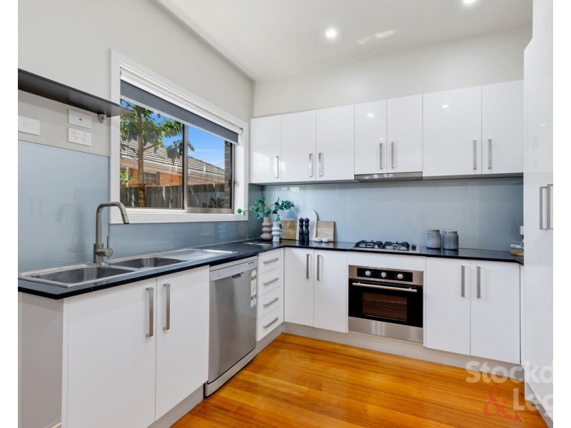 2A Rowan Street, Glenroy VIC 3046