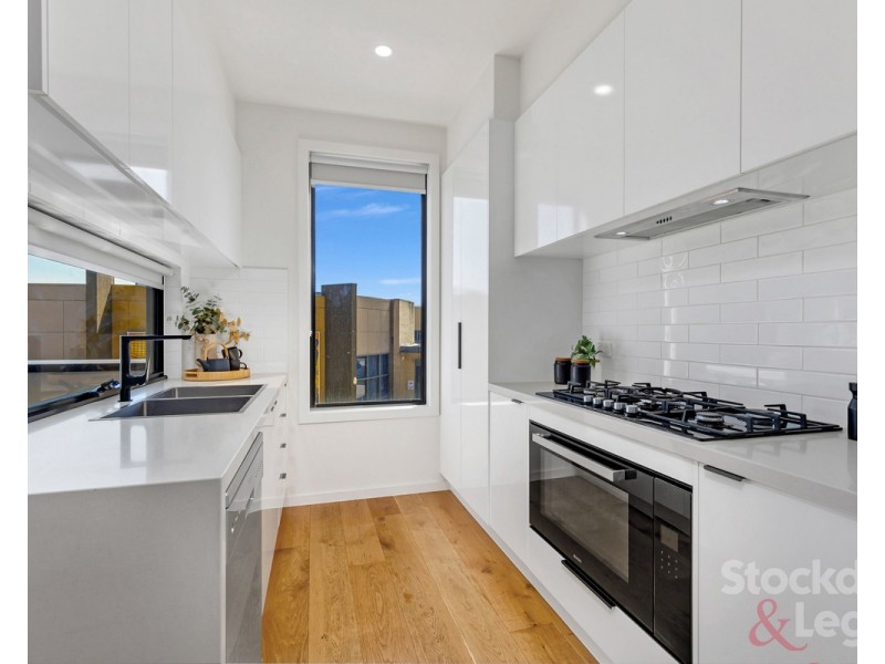 2/182 Glenroy Road, Glenroy VIC 3046