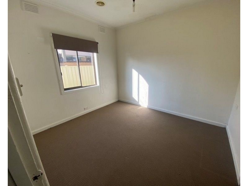 9 Exeter Street, Hadfield VIC 3046
