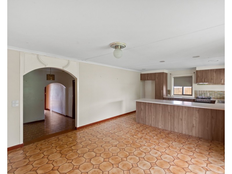 1 Nita Street, Hadfield VIC 3046