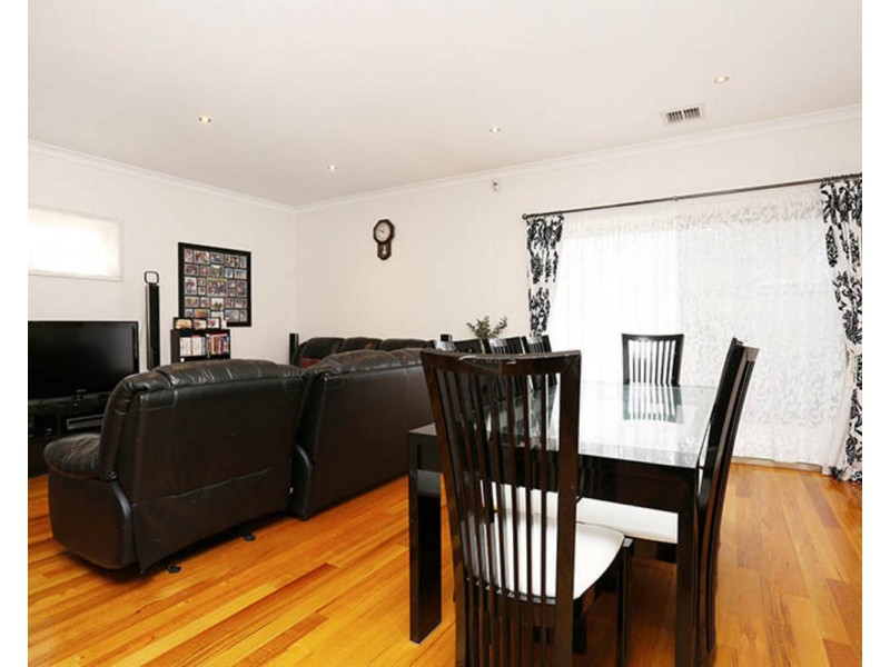 73B Station Road, Glenroy VIC 3046