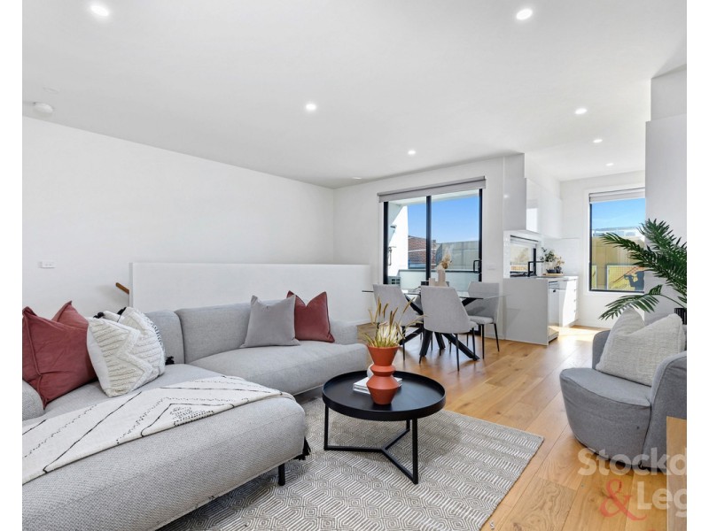 2/182 Glenroy Road, Glenroy VIC 3046