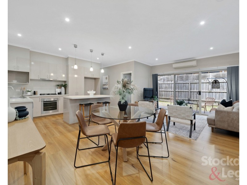 4/44 Gladstone Parade, Glenroy VIC 3046