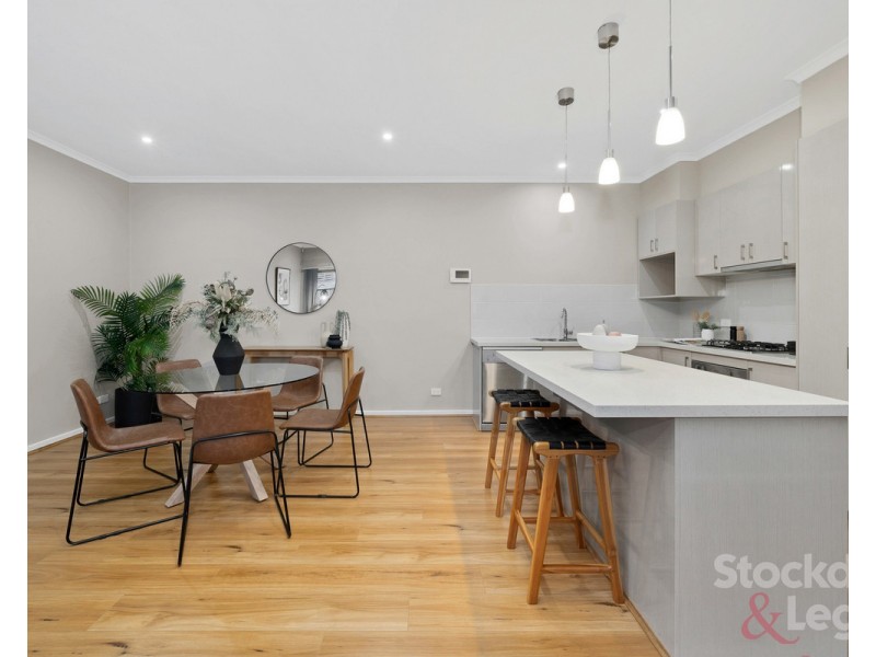 4/44 Gladstone Parade, Glenroy VIC 3046