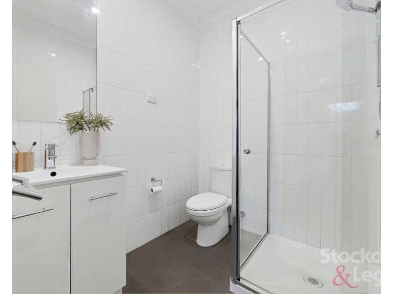 4/44 Gladstone Parade, Glenroy VIC 3046