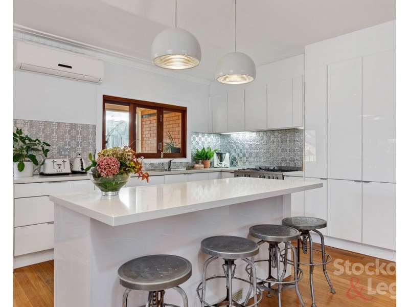 13 Fairleigh Street, Glenroy VIC 3046