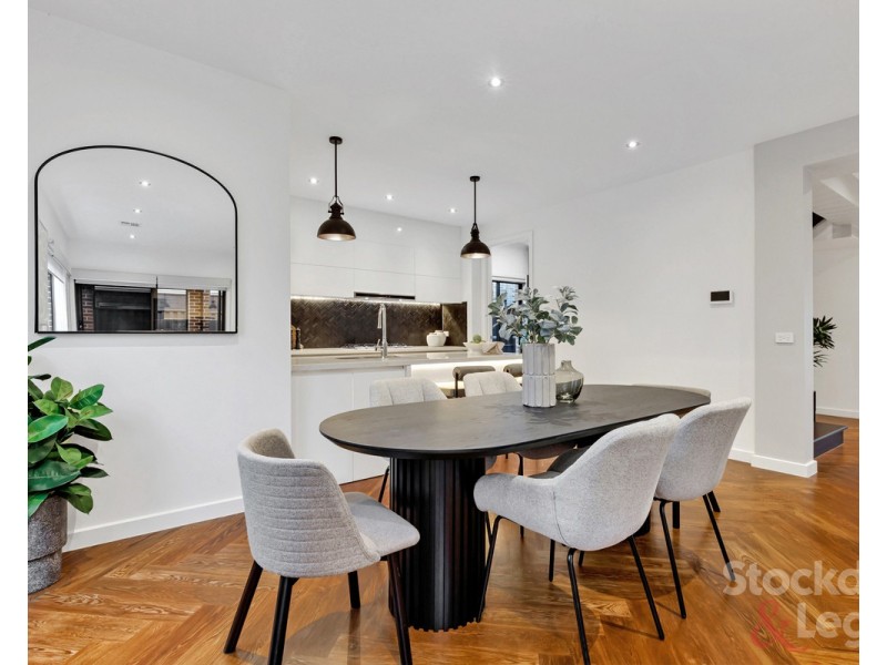 2 Pimbial Court, Hadfield VIC 3046