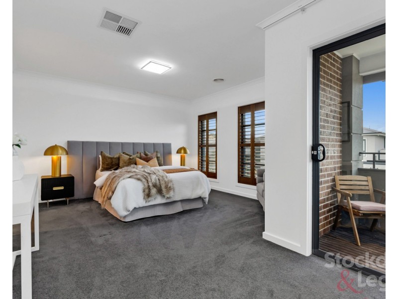2 Pimbial Court, Hadfield VIC 3046