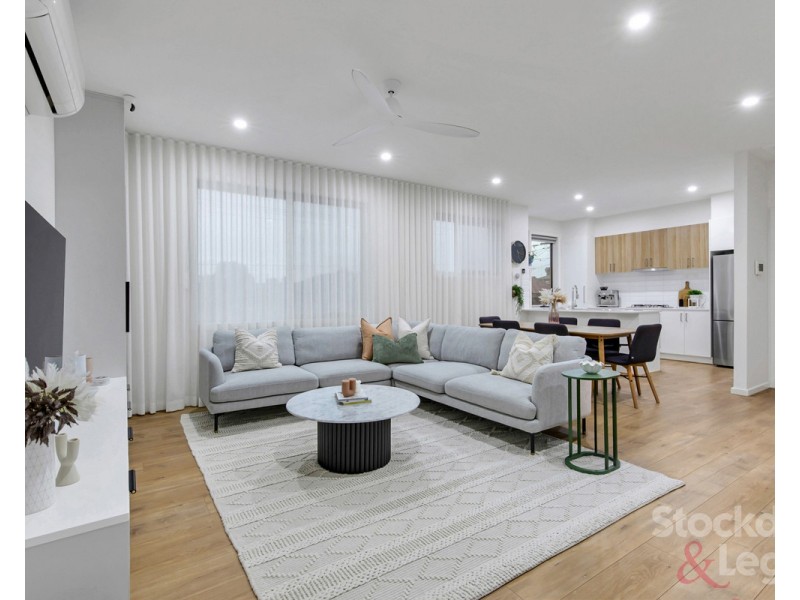 1/4 Valencia Street, Glenroy VIC 3046