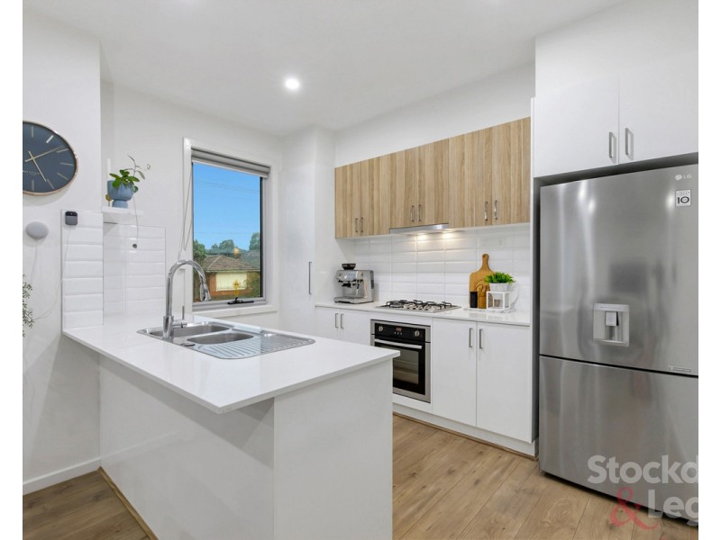 1/4 Valencia Street, Glenroy VIC 3046